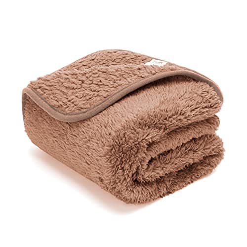 Lemmiklooma tekk/kate – soe, pehme, pestav (Nobleza)