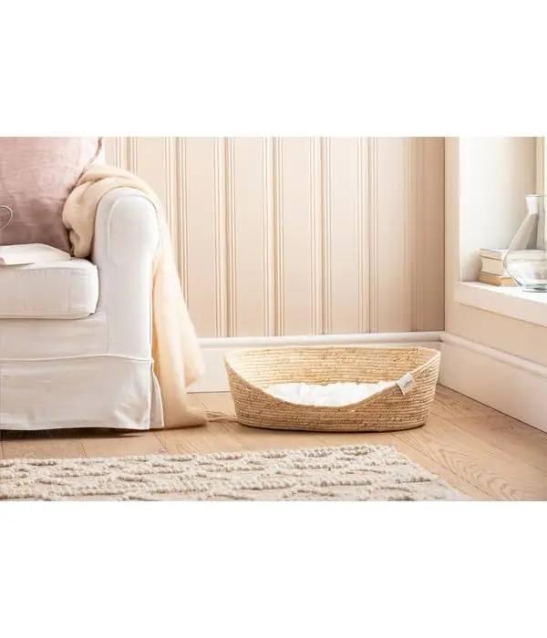 Valge-beige ristkülikukujuline kassipesa sisetingimiseks