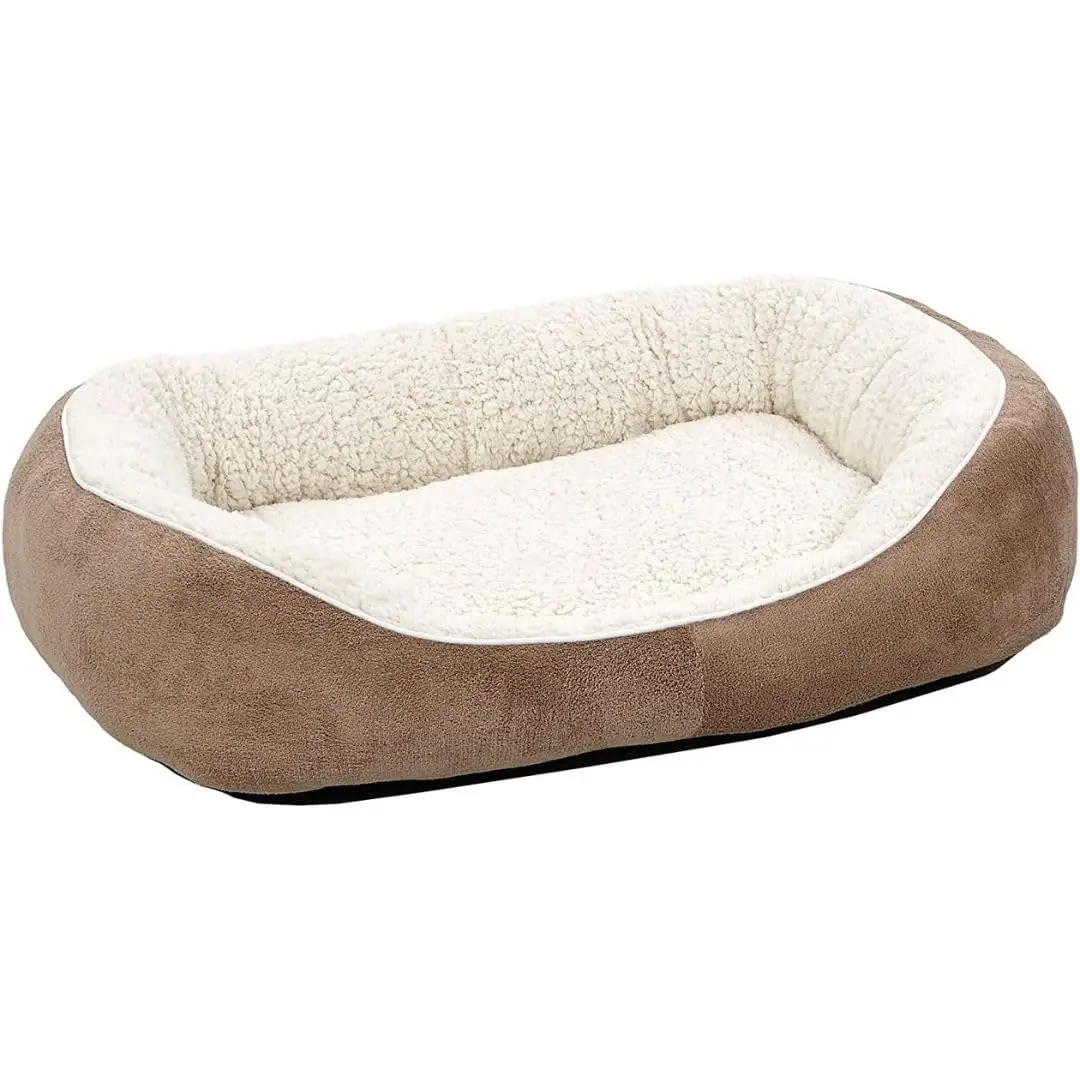 Fleece-kattega kassivoodi eesvaade mõõtudega 58×16×51 cm